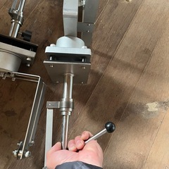 船舶用サーチライトベース国産の画像