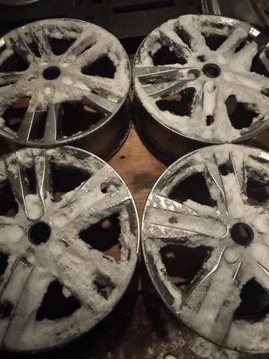 【決まりました】日産純正18インチアルミホイール 18×7.5J×55