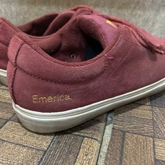 Emericaバーガンディ　ベルクロスニーカーの画像