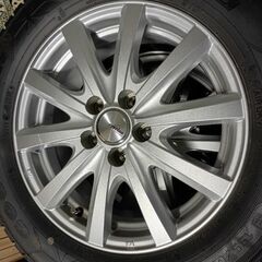 【美品】195/65R15スタッドレスタイヤセット4本 トヨタ車の画像