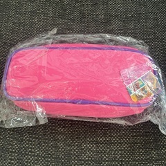 ディズニープリンセスのスクエアポーチの画像