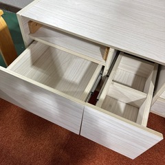 ドレッサー　収納家具　机の画像