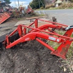 ヤンマートラクターローダーの画像