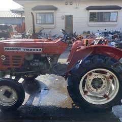 ヤンマートラクターYM2500 2WD エンジンかかりますの画像
