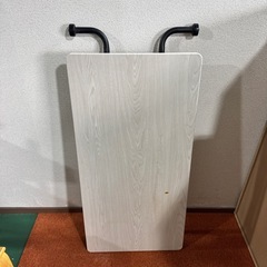 机　折りたたみ机の画像