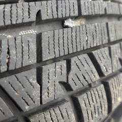 175/65r14のスタッドレスタイヤの画像