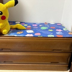 ソファ、タンつの画像