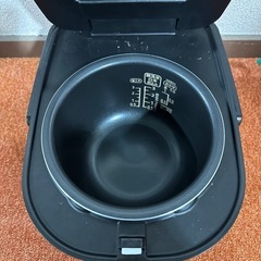 炊飯器　アイリスオーヤマの画像
