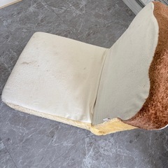 座椅子　しょくぱん食パンの画像