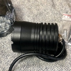 バイク用 フォグランプ LED ホワイト ハイビーム　ロービーム　フラッシュビーム　新品の画像