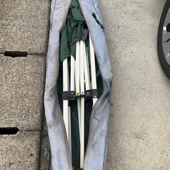 キャンプ用品　タープの画像