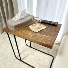 ソファーテーブル　サイドテーブルの画像