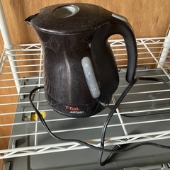 電子レンジ➕電気ケトルの画像