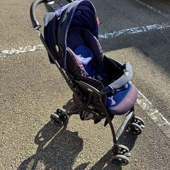 aprica ラクーナ ベビーカー ネイビーの画像