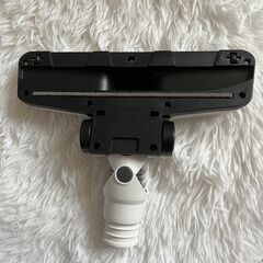 【新品】コードレス掃除機　サイクロン　強力吸引の画像