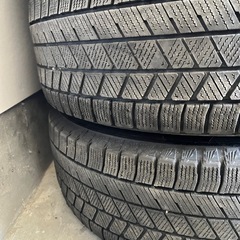 ブリザック　VRX3  185/65R15 22年製　アクアなどの画像