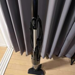 TWINBIRD(ツインバード) 掃除機 コード式 スティック ハンディクリーナー サイクロン式 自立可能 軽量 パワフル吸引 2WAY 一人暮らし ジェットブラック 黒 TC-E123JBKの画像