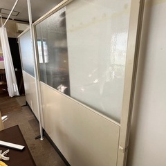 【無料】オフィスパーテーションの画像