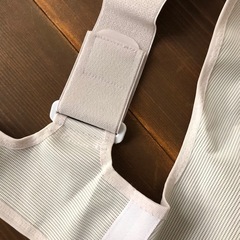 ★極薄背中引き締めベルト　猫背矯正　姿勢矯正Ｍ〜Ｌ★の画像