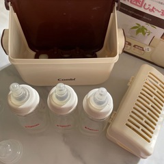 コンビ除菌じょーず+ピジョン哺乳瓶3本の画像