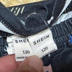 女の子パジャマの画像