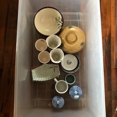 食器　まとめて　レトロ　古道具 無料の画像