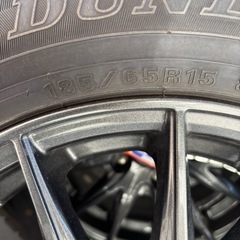 【美品】ダンロップ　スタッドレスタイヤ　185/65R15 2ヶ月間使用の画像