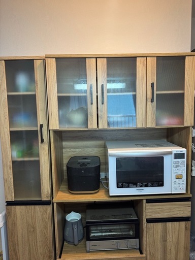 【現金用】食器棚とノースフェイス