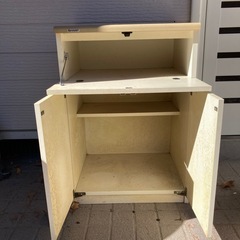 キッキン　棚　　電子レンジ　オーブン　収納の画像