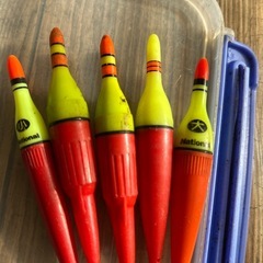 電気ウキ8個の画像