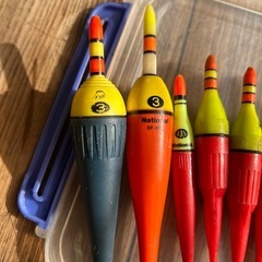 電気ウキ8個の画像