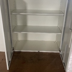 3人用ロッカー書類ストッカーの画像