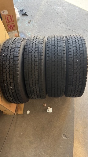 ★ダンロップ、ウィンターマックス！165/80R14 97/95N　４本セット！