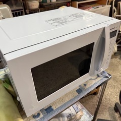 パナソニック 電子レンジ 単機能 フラットテーブル 22L 新生活 スピードあたため ヘルツフリー ホワイト NE-FL1A-Wの画像