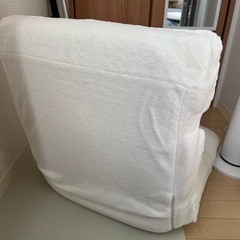 座椅子 ホワイトの画像