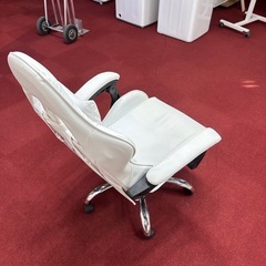 ゲーミングチェアの画像