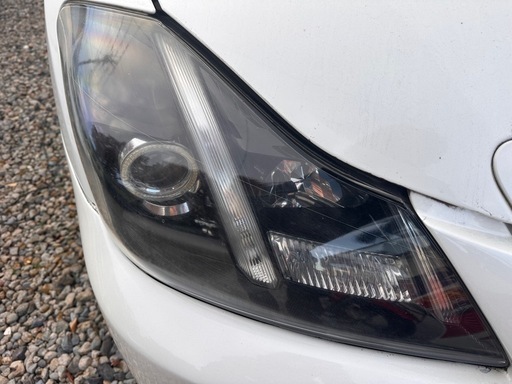 200系クラウン イカリングヘッドライト