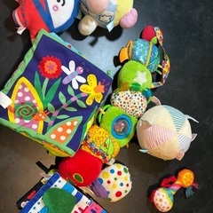 新生児からのおもちゃセットの画像