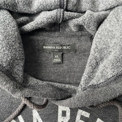 BANANA REPUBLIC ロゴプリントパーカーの画像