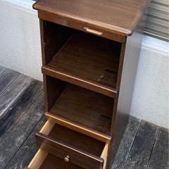 差し上げてます。ます。キッチン スライド棚 収納 ボード しょっき食器棚の画像