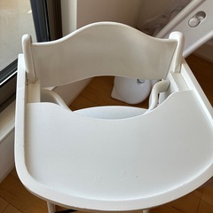 ベビーチェアの画像