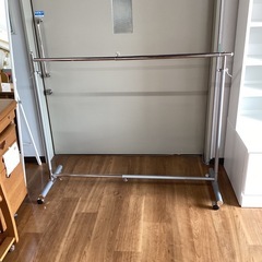 物干し【町田市再生家具】1119の画像