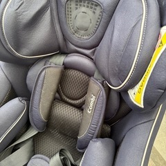 combi コンビ ネルーム　isofix の画像