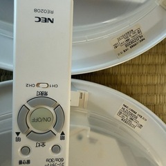 LEDシーリング2つ の画像