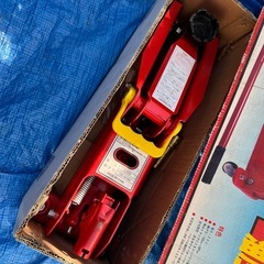 油圧ジャッキ 2t　タイヤ交換車用品工具の画像