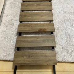 突っ張り壁面収納
の画像