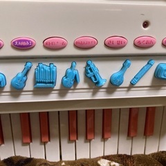 【近日処分予定】おもちゃのピアノ？？の画像