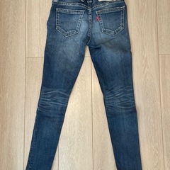 ロデオクラウンズジーンズの画像