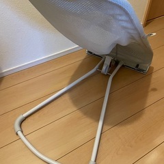 【ベビージョルン】エアーバウンサー（グレー）の画像