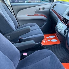 エスティマの画像